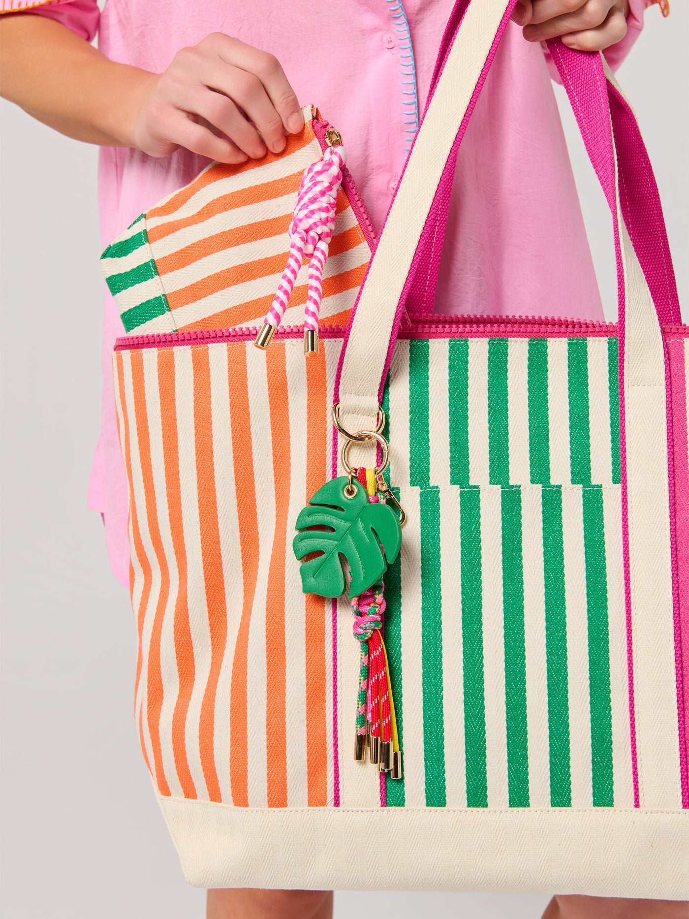 Port Stripe Pouch - Multicolor