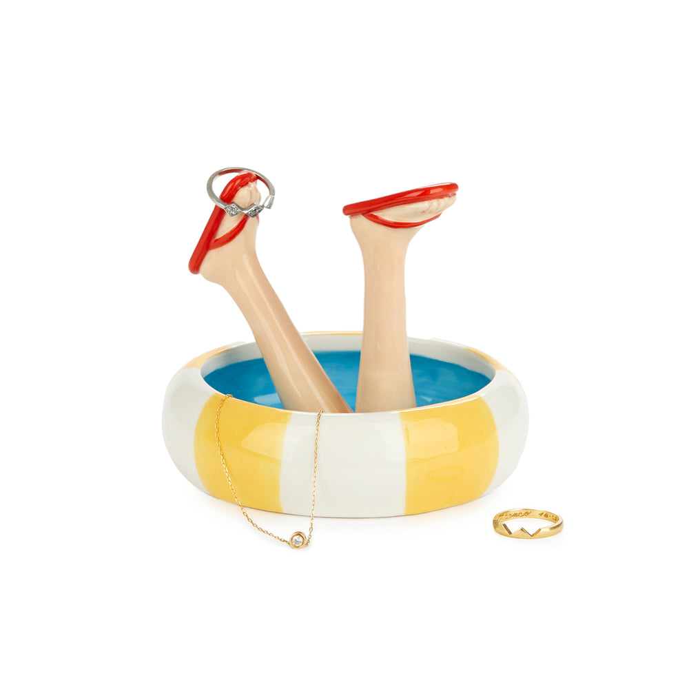 Happy Legs Summer Ring Holder