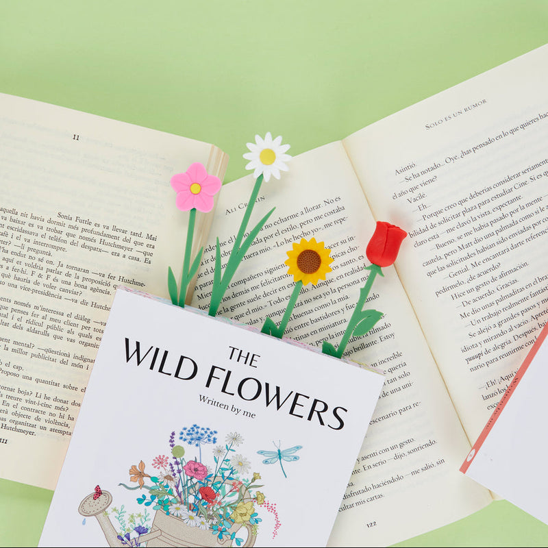 The Language Of Flowers Bookmark - Daisy