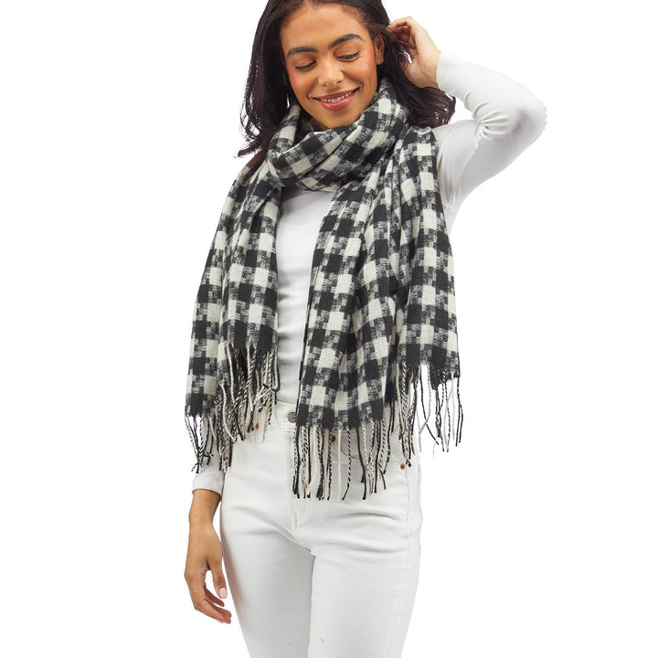 Black & White Checkered Scarf With Fringe