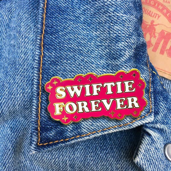 Pin: Swiftie Forever