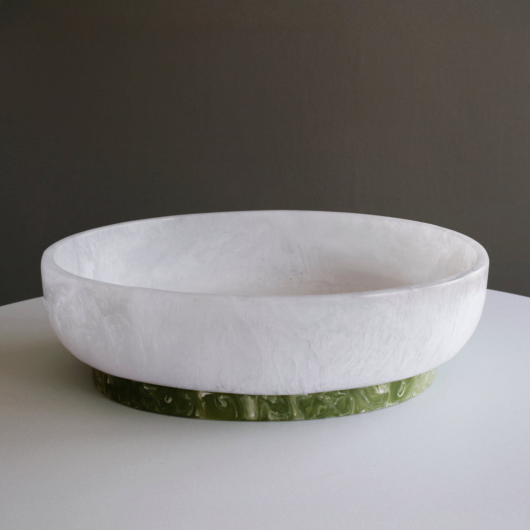 Resin Rio Large Oval Bowl With Base - White & Green