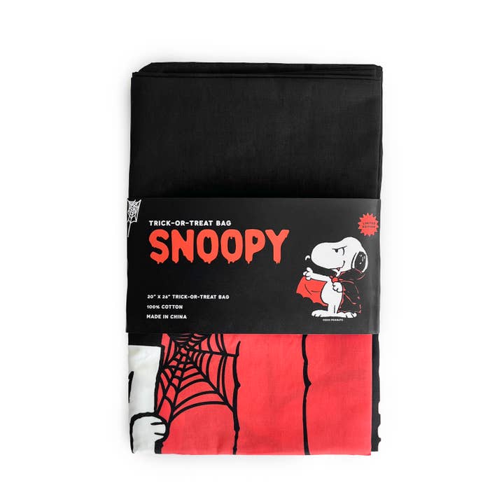 Peanuts® - "Dracula" Halloween Trick Or Treat Pillowcase Style Bag