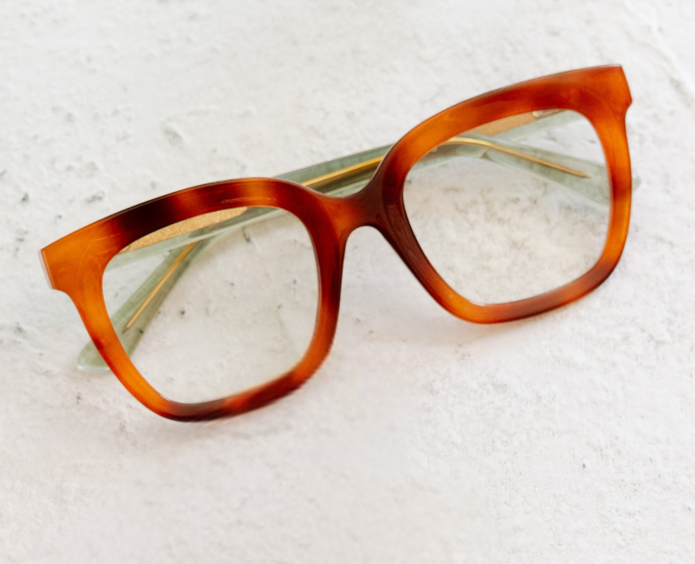 Fanfare Reading Glasses - Blonde Tortoise/Green