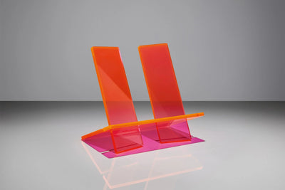 TASCHEN's Bookstand - Extra Large - Radiant Pink