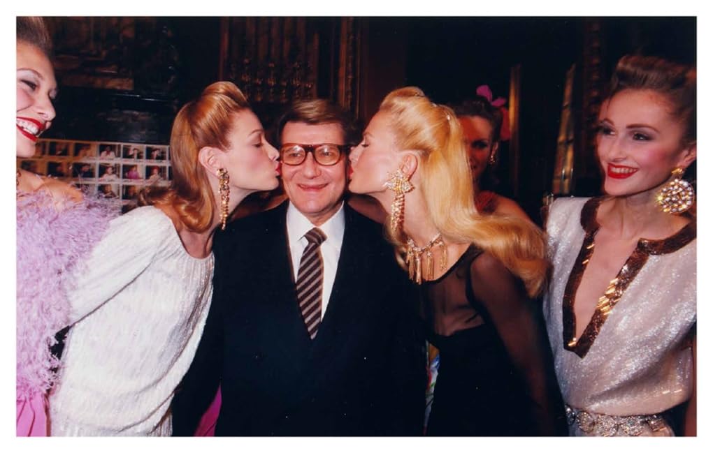 Yves Saint Laurent: Gold (Hardcover)
