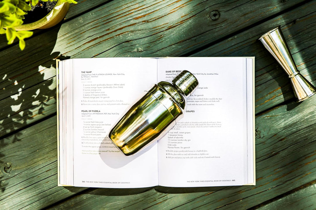 The New York Times Essential Book Of Cocktails