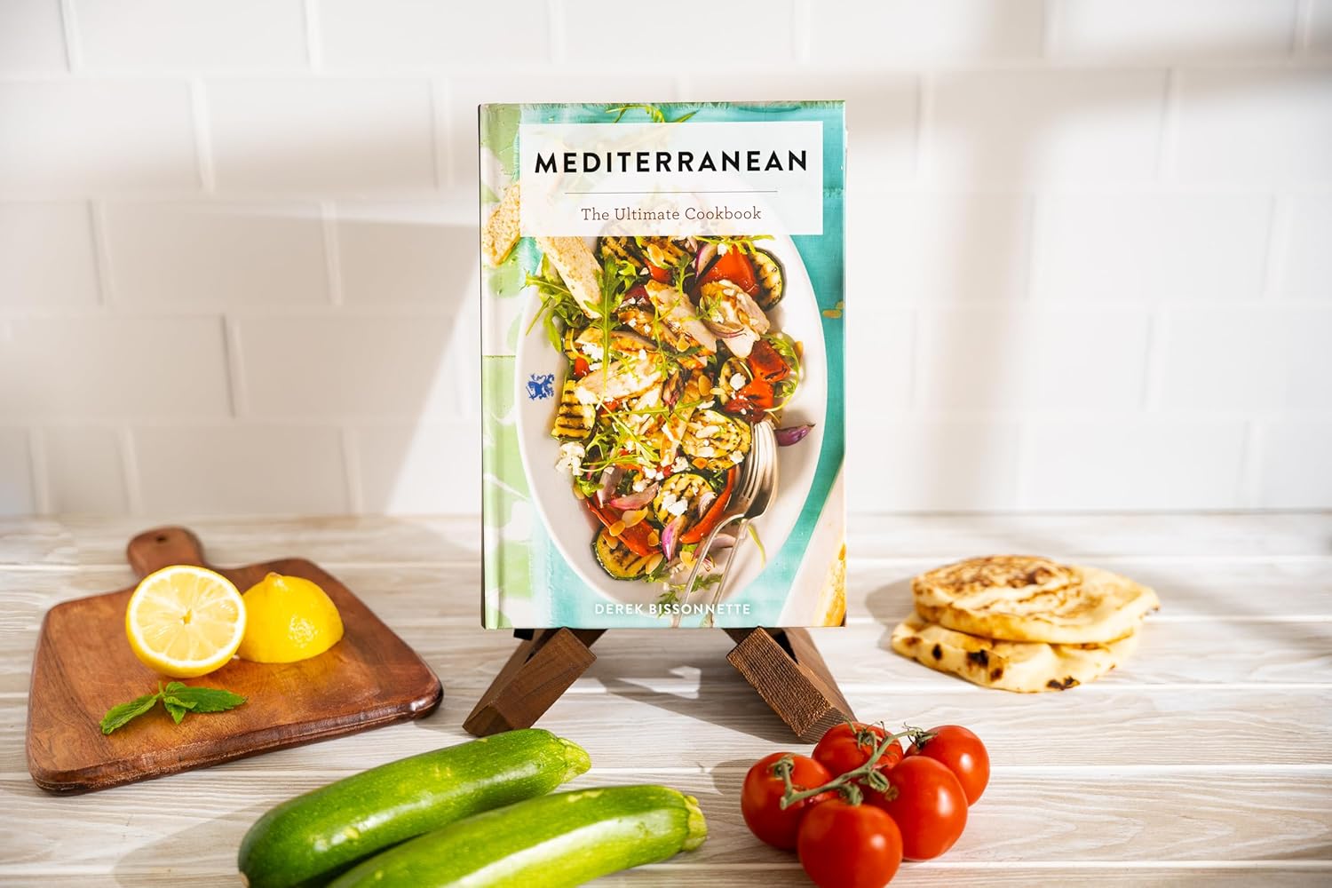 Mediterranean: The Ultimate Cookbook