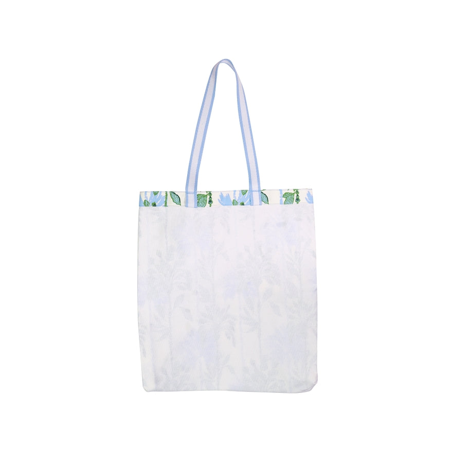 Swayin In The Breeze Tote Bag