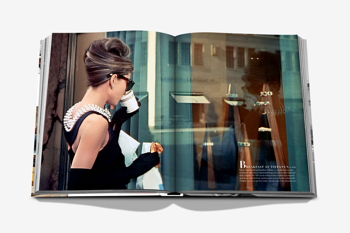 5th Avenue:  200 Years Of Stories And Legends