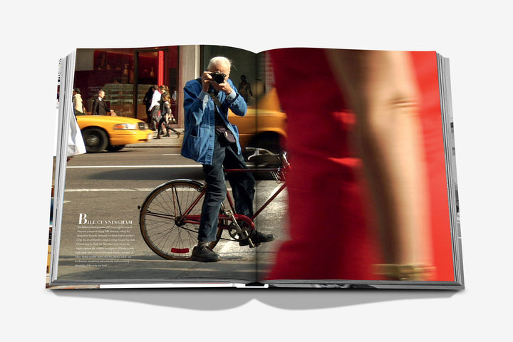 5th Avenue:  200 Years Of Stories And Legends