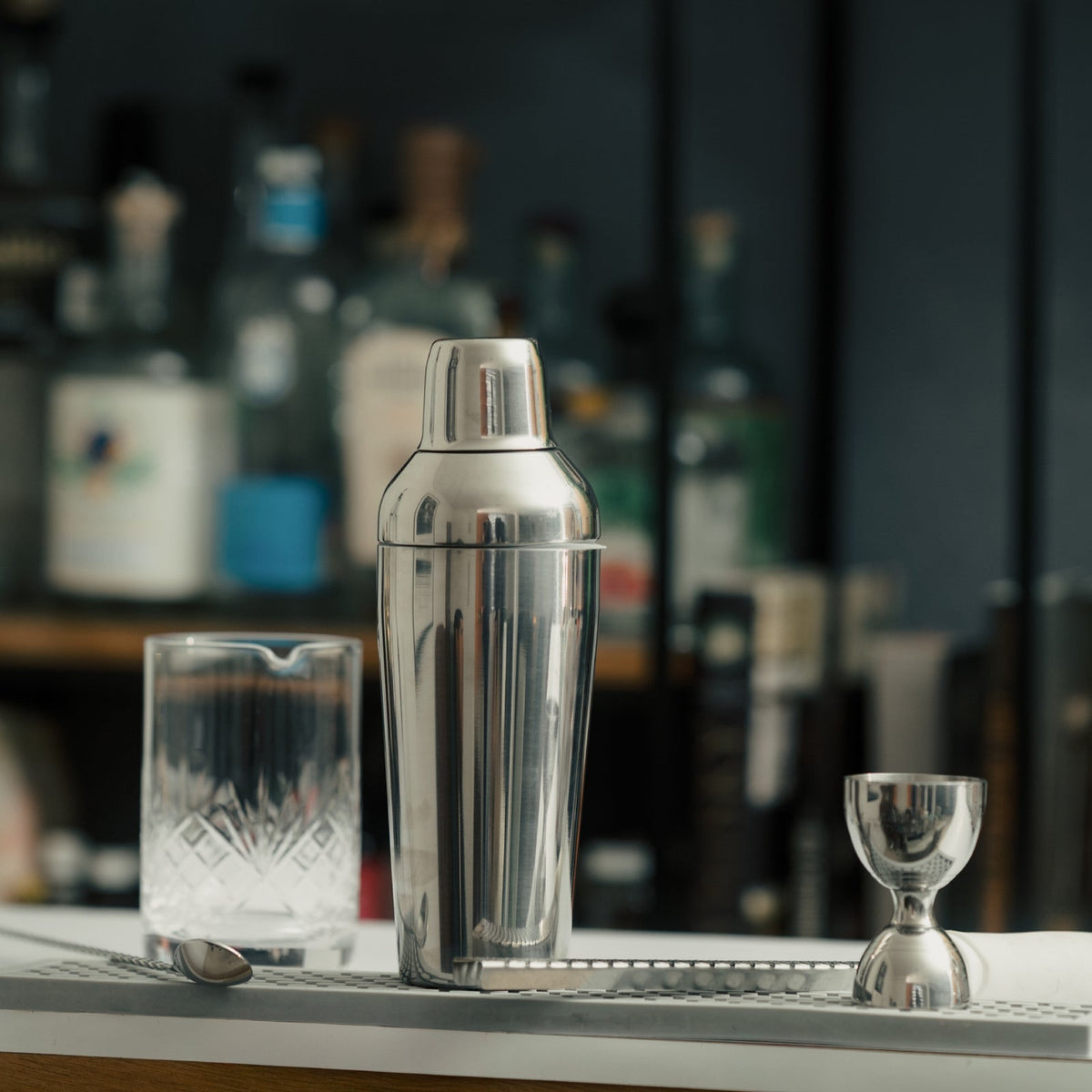 Cobbler Cocktail Shaker - Stainless Steel