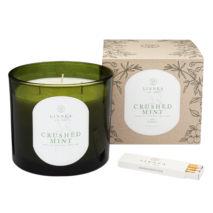 Crushed Mint Grand Candle 26 Oz.