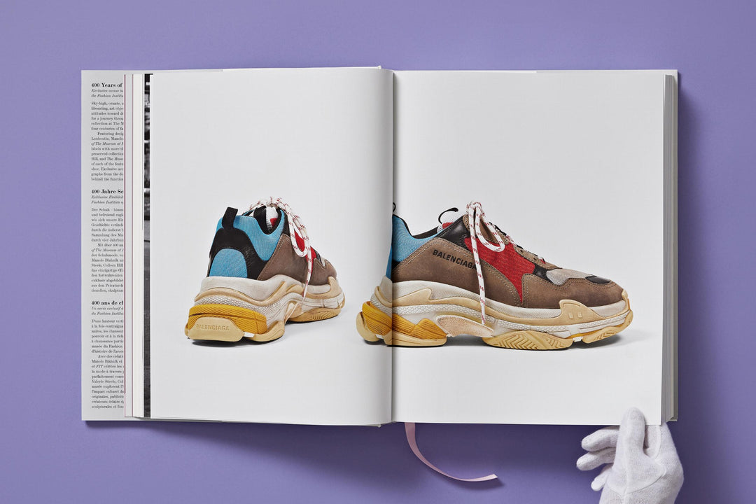 Shoes A-Z: The Collection Of The Museum At FIT