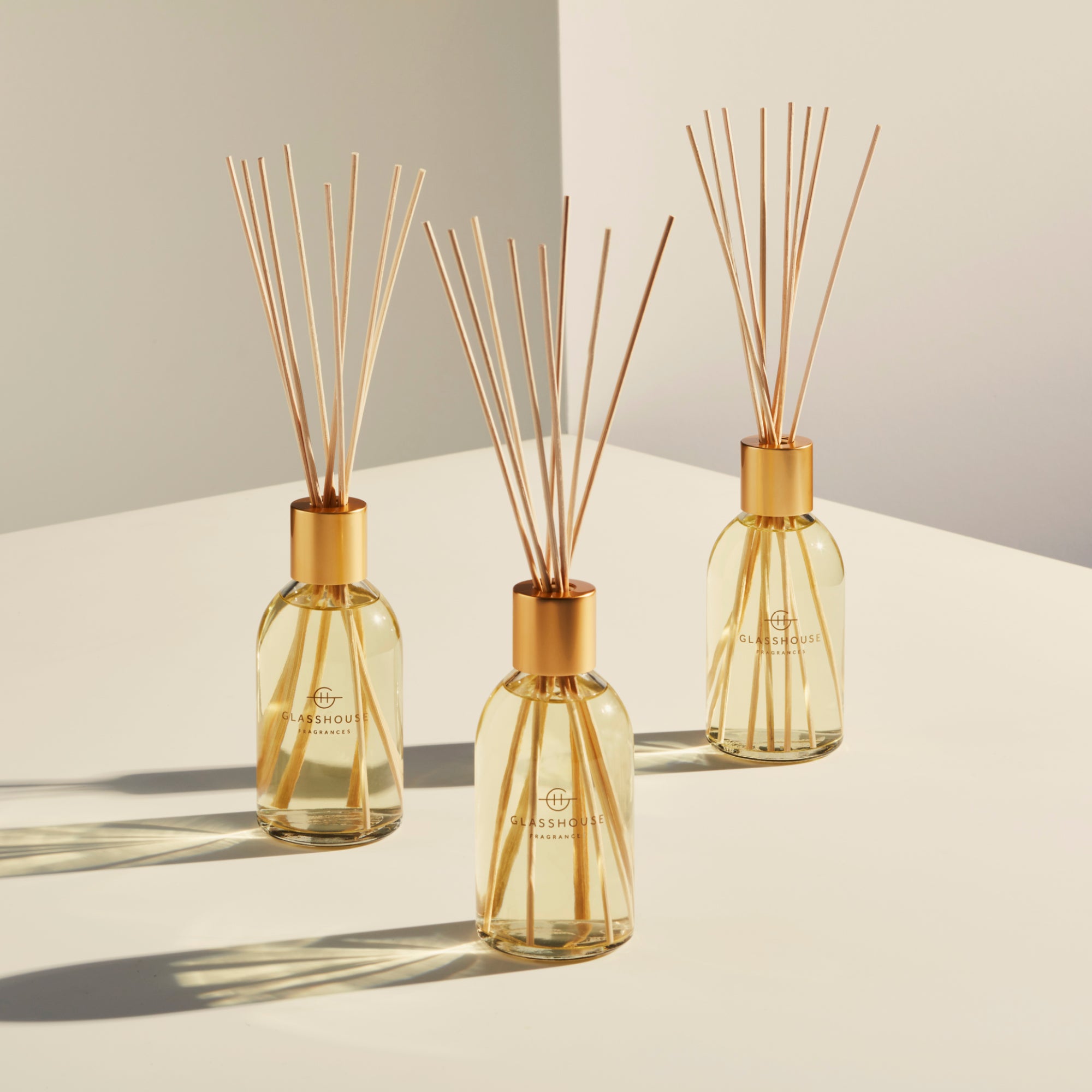 Glasshouse Fragrances Perfect Palm Springs 8.4 fl. oz. Fragrance Diffuser - Just Fabulous Palm Springs