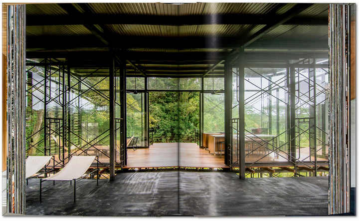 45th Anniversary: Homes For Our Time.  Contemporary Houses Around The World Vol 2