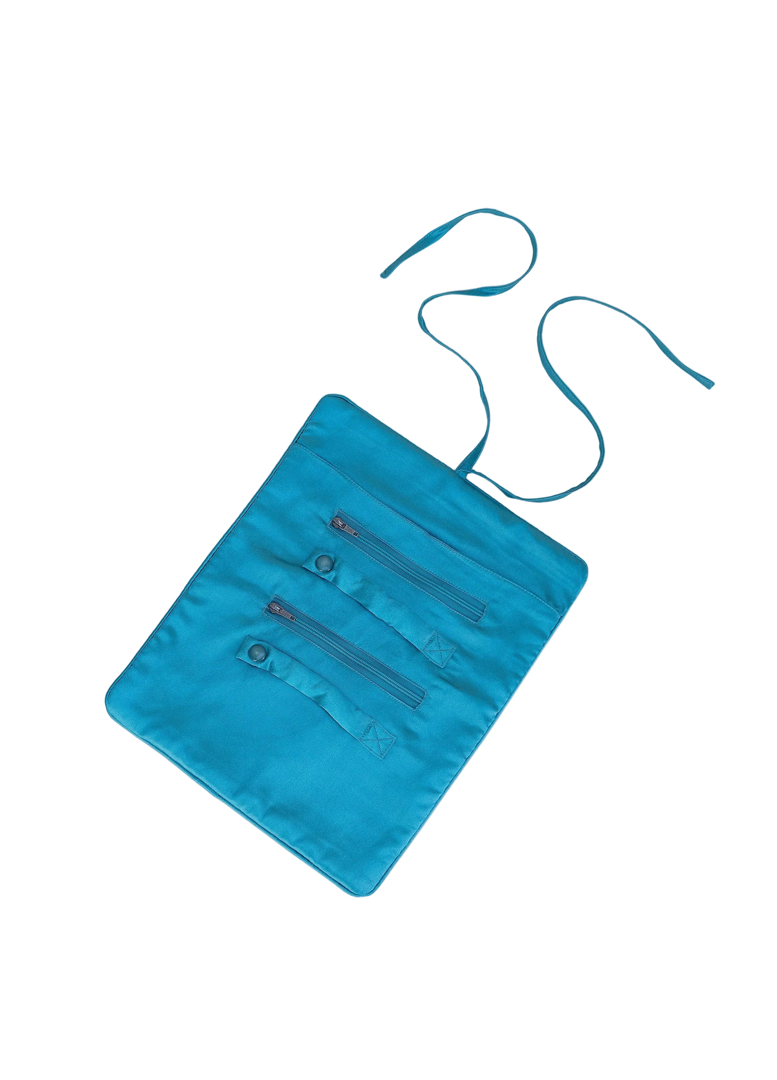 Iris Jewellery Roll