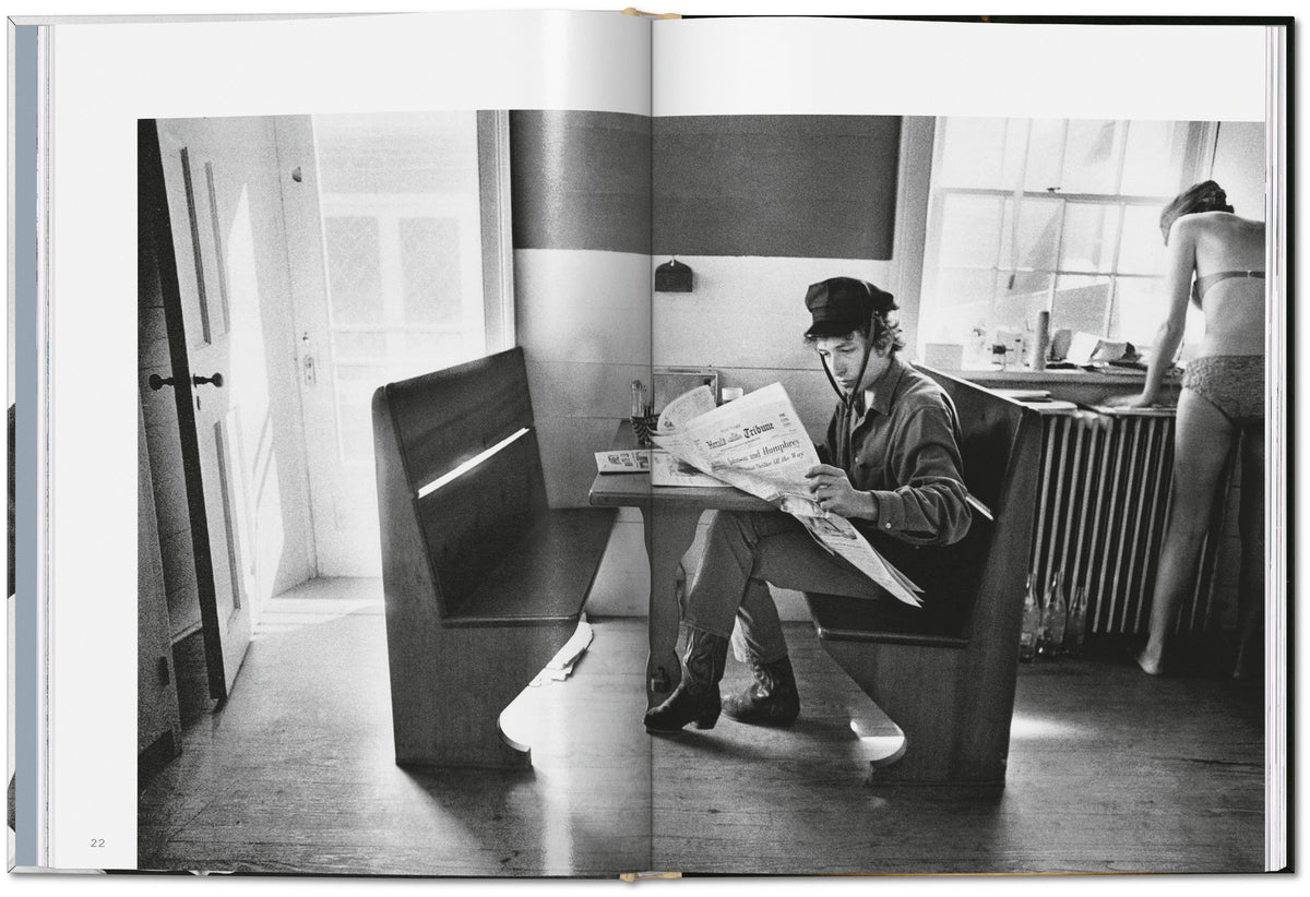 Daniel Kramer. Bob Dylan. A Year And A Day