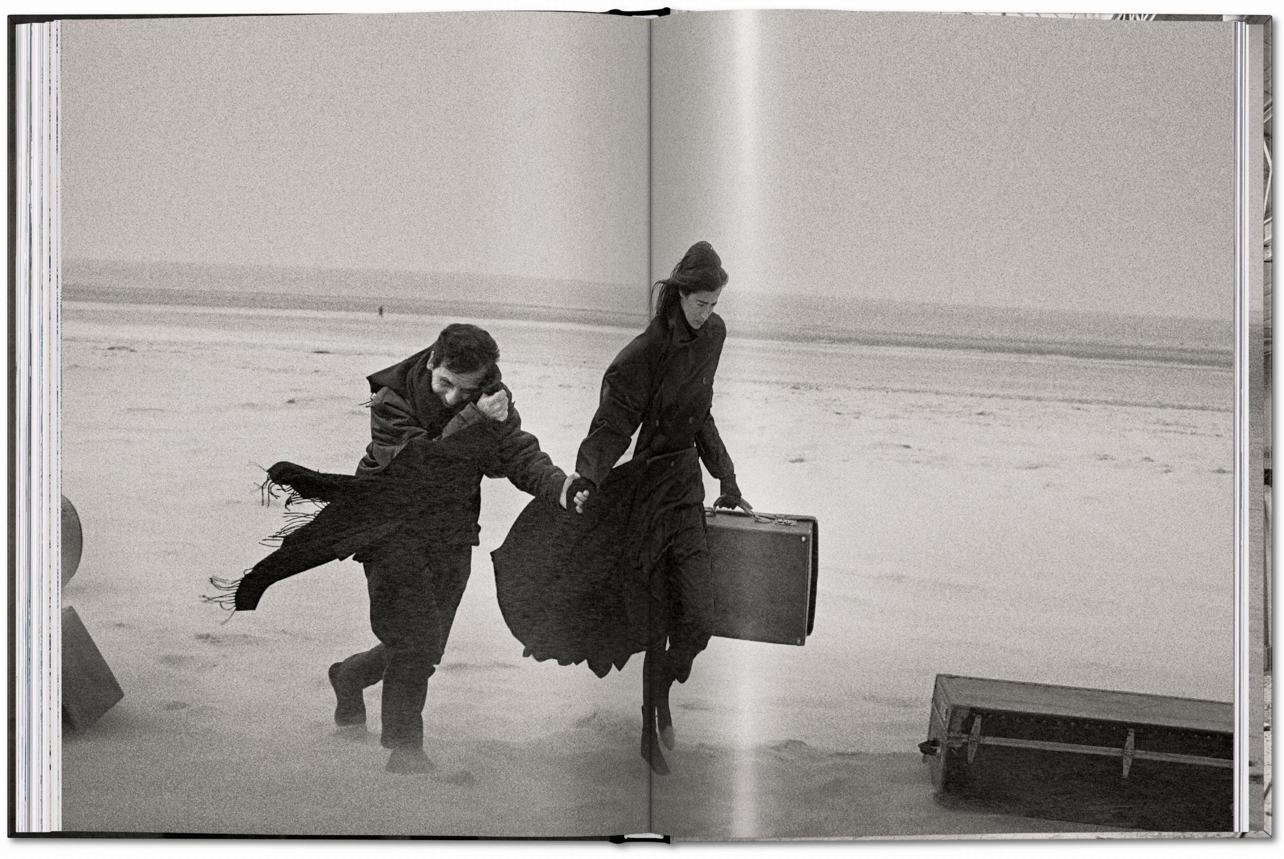 ICONS: Peter Lindbergh. Azzedine Alaia