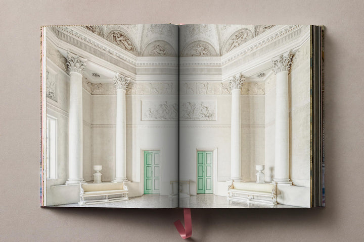 Massimo Listri. Italian Palaces XXL