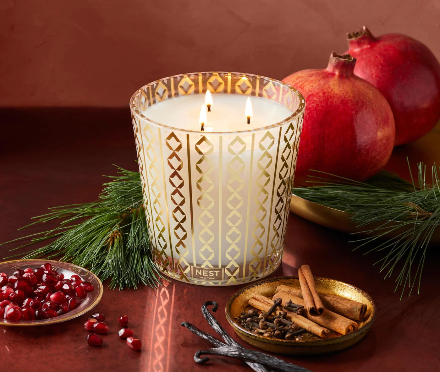 Holiday 3-Wick Candle 21.2 oz With Silver Lid