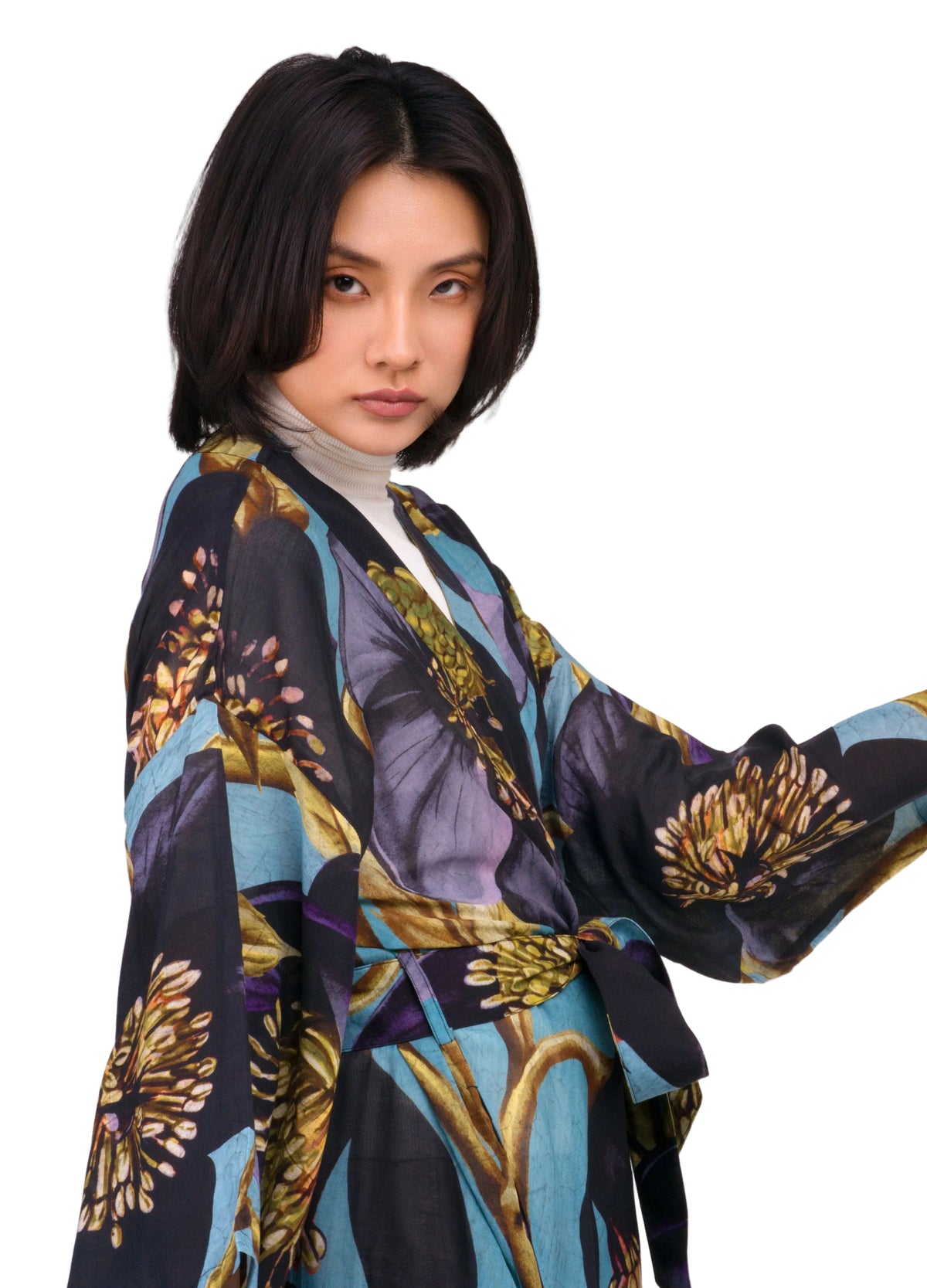 Hellebore Long Kimono Gown