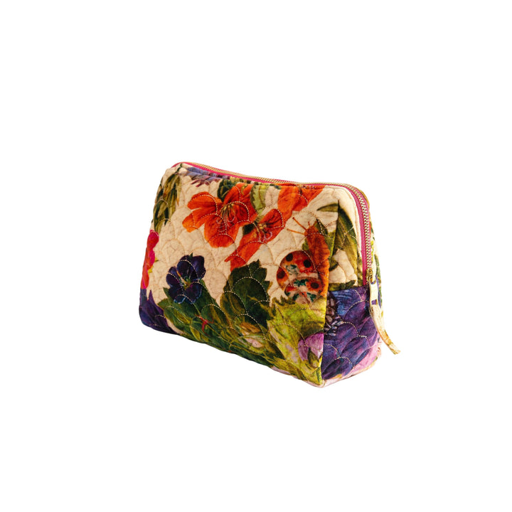 Cream Posey Quilted Washbag