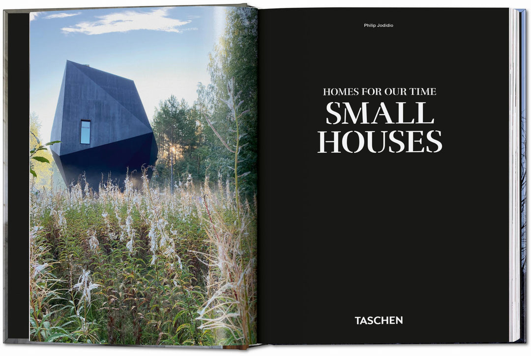 45th Anniversary: Homes For Our Time.  Contemporary Houses Around The World
