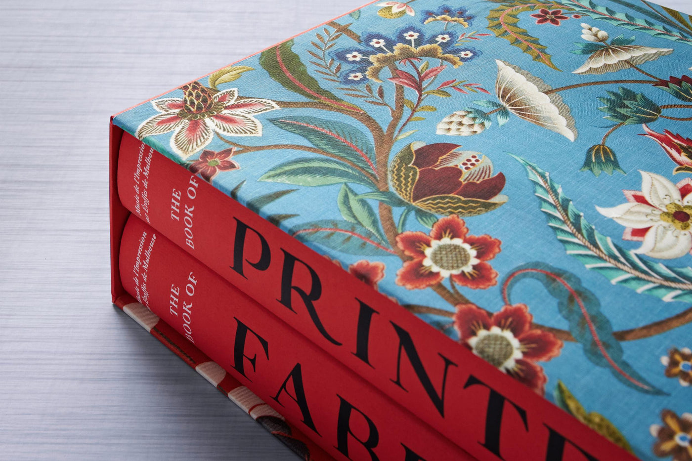 The Book of Printed Fabrics: The 16th Century Until Today