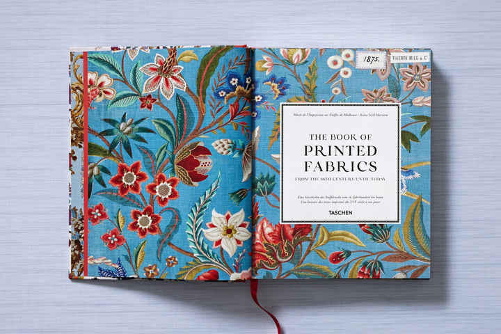 The Book of Printed Fabrics: The 16th Century Until Today