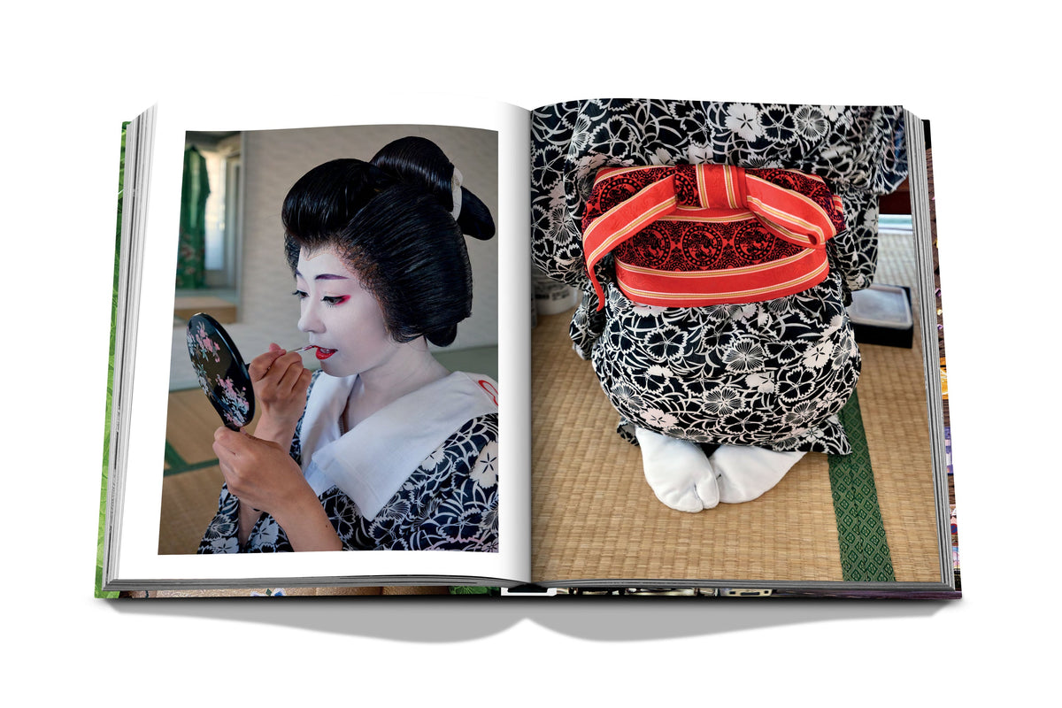Tokyo Chic - Just Fabulous Palm Springs