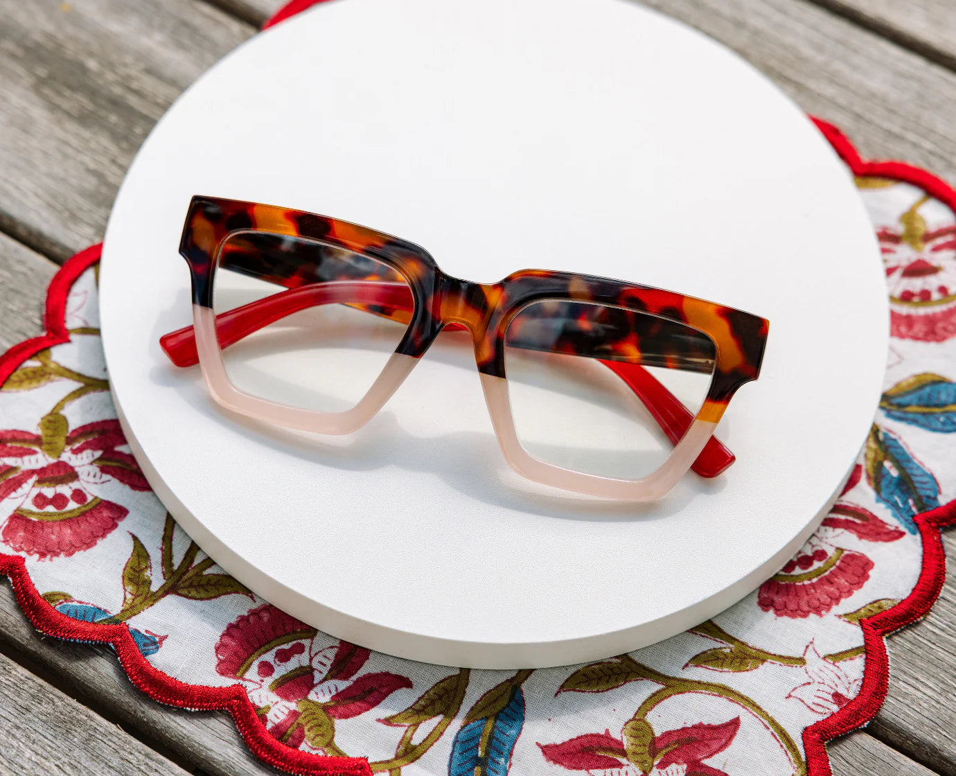 Take A Bow Reading Glasses - Tortoise/Blush
