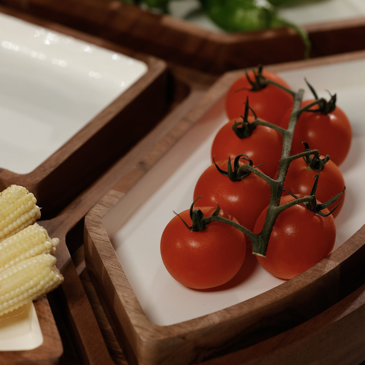 Lazy Susan With 5 Condiment Sections