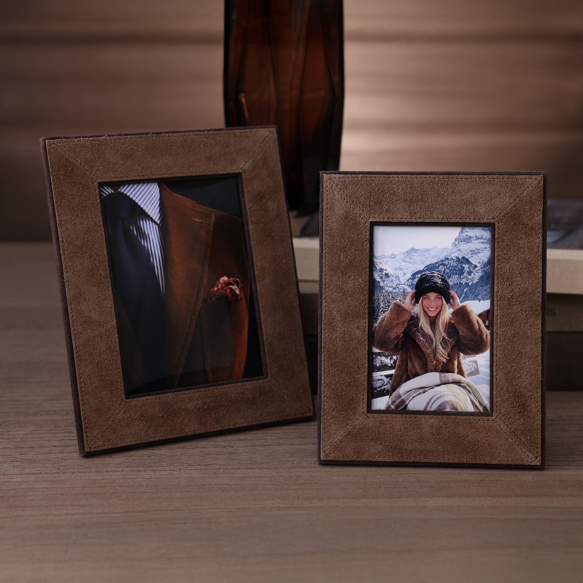 Saint-Gervais Suede Leather Photo Frame - Brown 4" x 6"