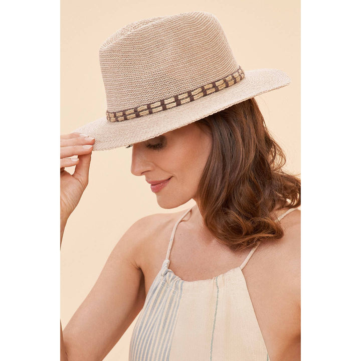 Natalie Natural Hat With Rope Band