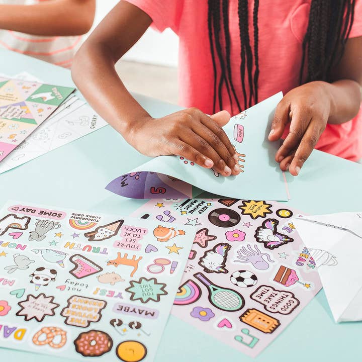 D.I.Y. Fortune Tellers Activity Kit - Set Of 24 Designs