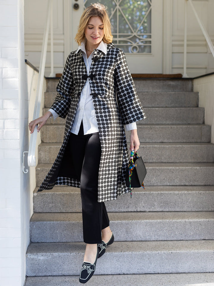 Daphne Coat Black Dots