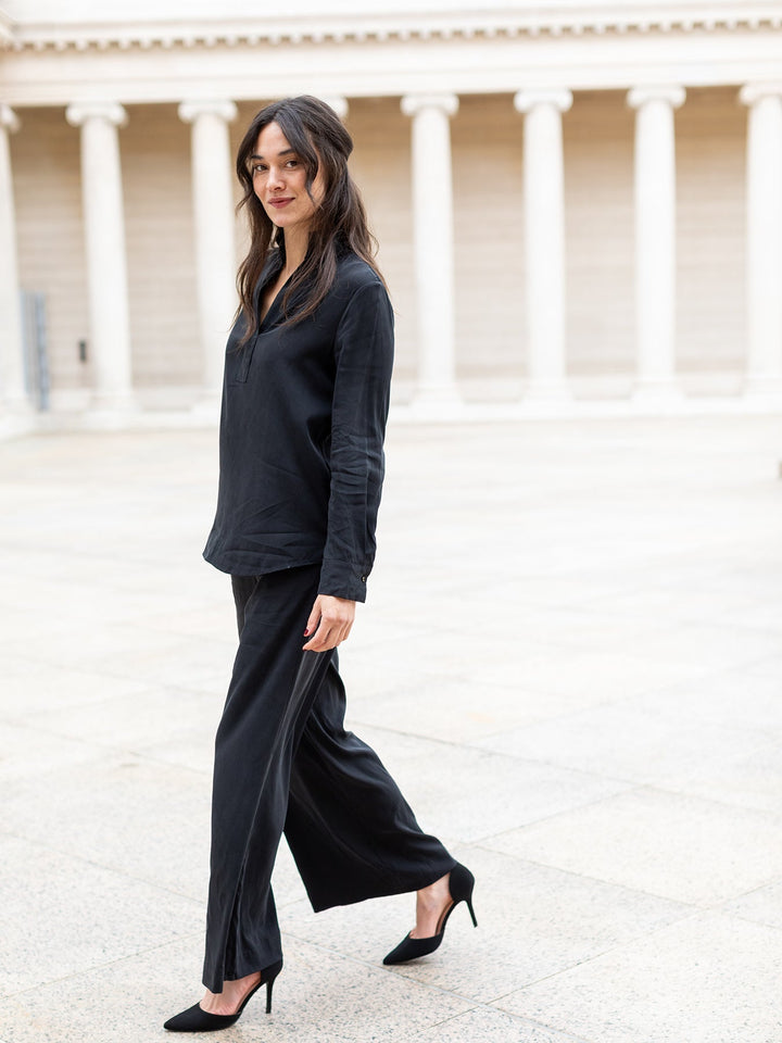 Elizabeth Pant Black