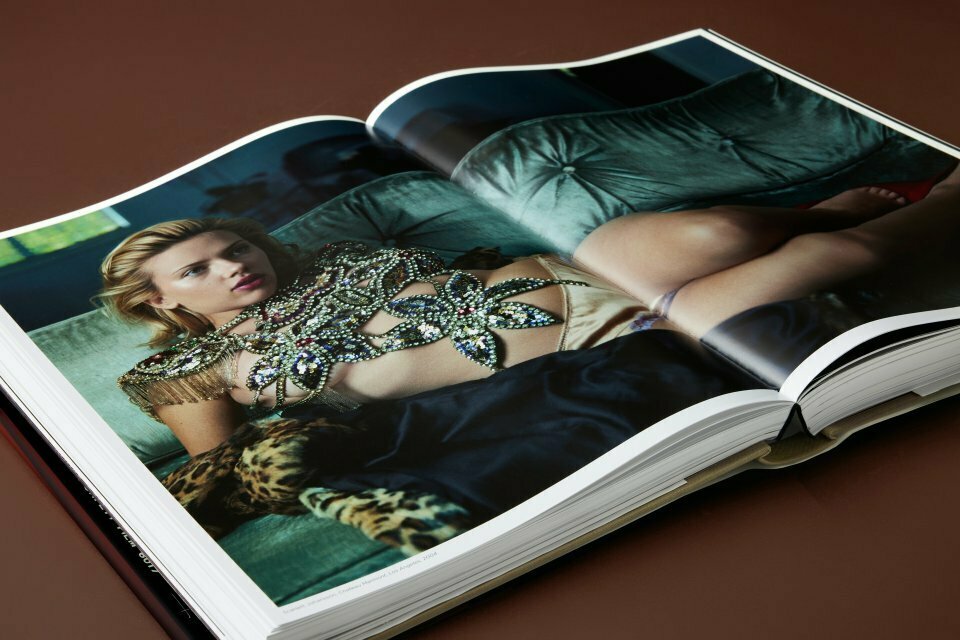 Annie Leibovitz XXL: Limited Edition With Signed Print #526