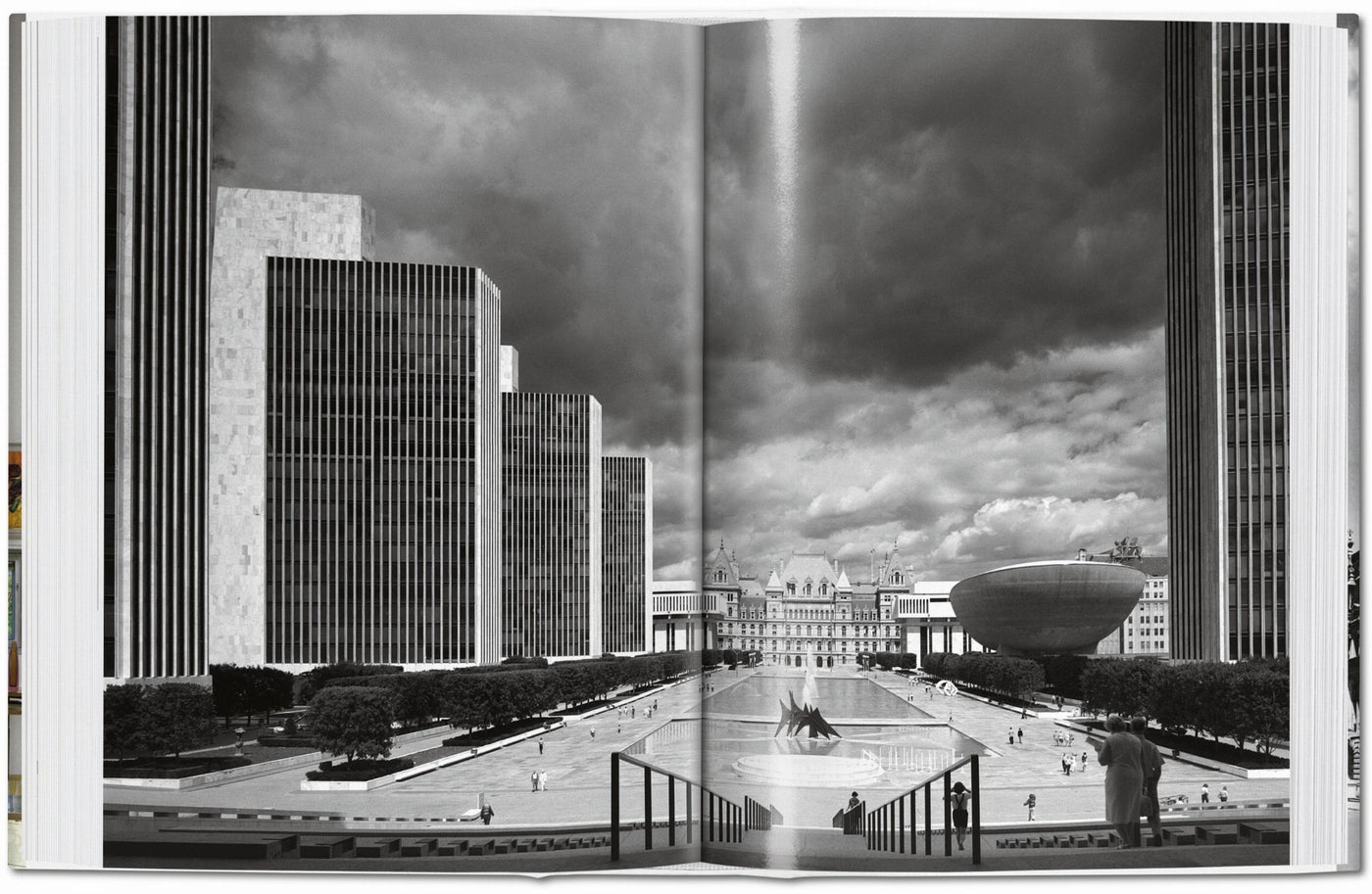BU Hardcover: Modern Architecture A-Z