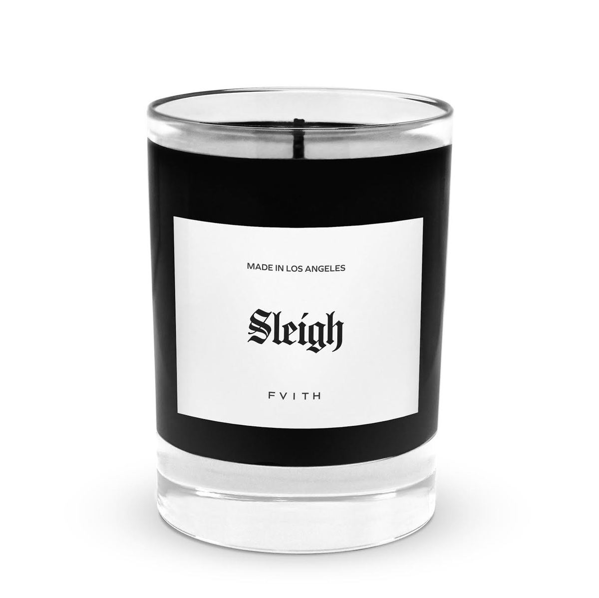 Sleigh Luxury Candle - 240g (8.5oz)